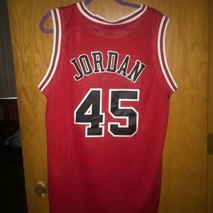 Authentic Michael Jordan Bulls Jersey